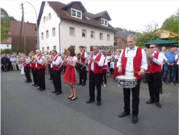 Musikfest in Oberailsfeld